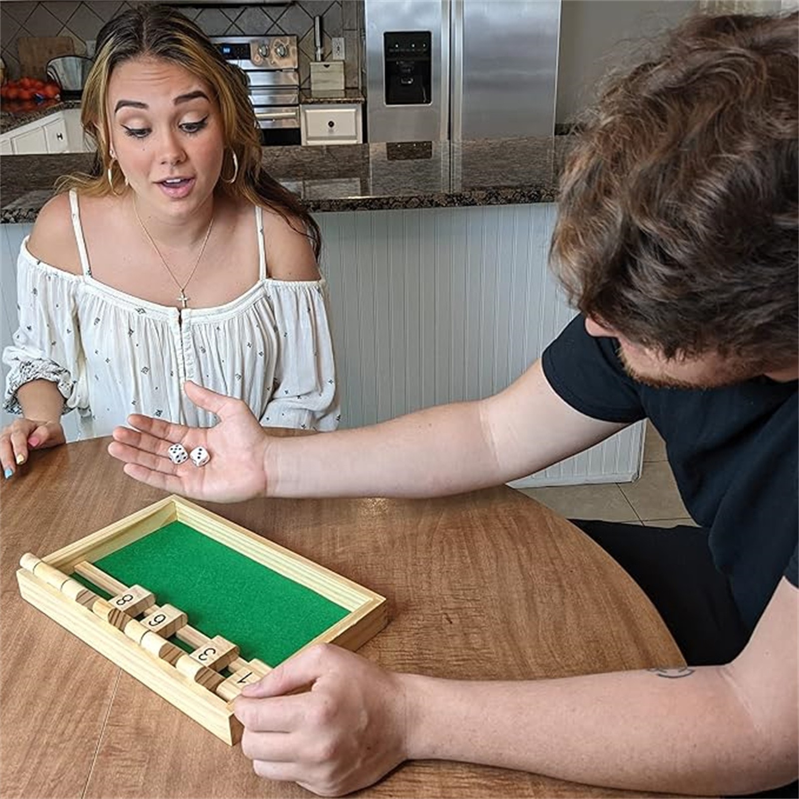 Fechar a caixa placa de dados  - Party Games For 3 People avaliação e preço